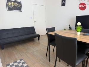 Rent2888 Emilio Mitre