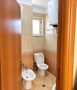 Central Tirana 2BR l Big Balcony l Free Parking
