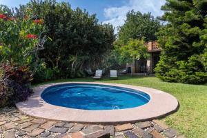 Tepoztlan Cabin with Stunning Mountain Scenery