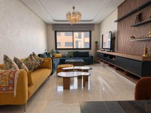 Guéliz Luxury Residence, Pools and Gym