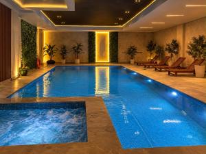 Guéliz Luxury Residence, Pools and Gym