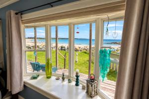 Oceanfront Beach House - Seaside Accommodations