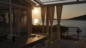 Studio Beachfront in Razanj-Sibenik Riviera 7145
