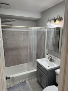 Spacious 2BR in Center City Walk to Everything