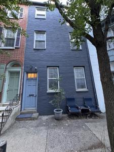 Spacious 2BR in Center City Walk to Everything