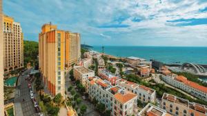 1-Bedroom Apartment - Sea & Fireworks View