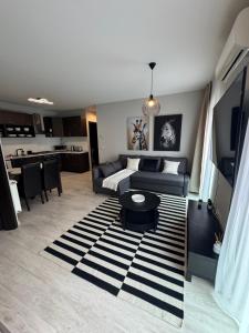 Misa Home