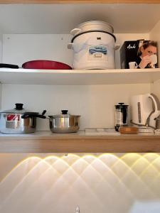 Del Serene Cozy Minimalist Staycation at Shore C1