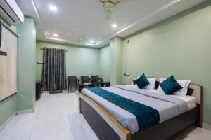 FabHotel Zorvella