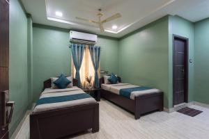 FabHotel Zorvella
