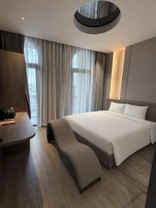 Rume Saigon Hotel