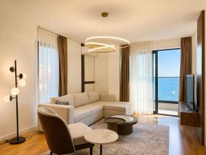Beachfront Building Rafailovići - Budva