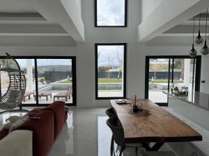 Luxurious Villa in Cesme with private pool