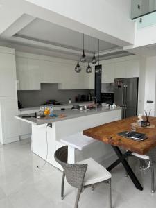 Luxurious Villa in Cesme with private pool