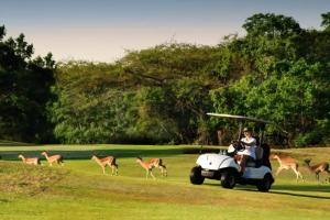 Kruger Park Lodge by First Private Stays