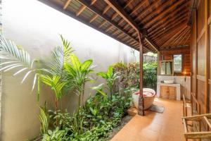 Gatra Bali Villa Joglo - Ubud