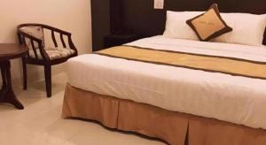 LUCKY STAR HOTEL
