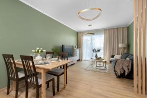 Przytulny Apartament Blisko Plaży w Gdańsku by Noclegi Renters