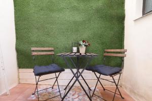 Galicia D - Studio with Private Patio near Arroyo de la Miel Station