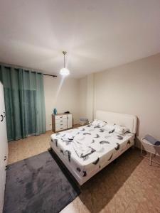 E&B Cosy Apartment 9 Komuna e Parisit Urban Corner
