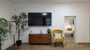 Green Park Apartment no2