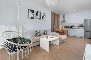 Przestronny Apartament z Tarasem by Noclegi Renters