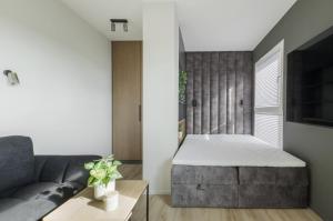 Black - 77 Apartments Wigury - Dostęp na KOD - Parking - Centrum - Blisko Piotrkowska - Galeria - Klimatyzacja - FV - NOWOŚĆ - NEW