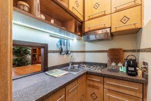 CS Spanish Steps Historic Loft