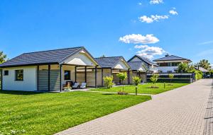 2 Bedroom Amazing Home In Mielenko