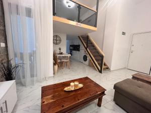 The Ermou 71 Urban Loft