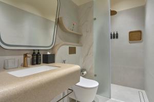 Swirl Transit Hotel Navi Mumbai by Adani