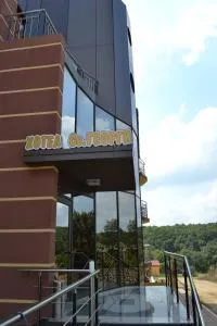 Family Hotel Saint George - Stefano