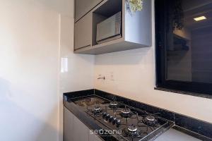 Apto. Bem localizado c Garagem e AC BST0406