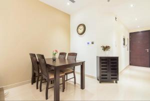 Stylish 1BR Apartment in Elite Downtown Residence