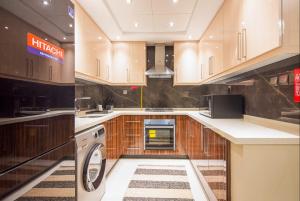 Stylish 1BR Apartment in Elite Downtown Residence