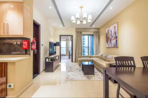Stylish 1BR Apartment in Elite Downtown Residence