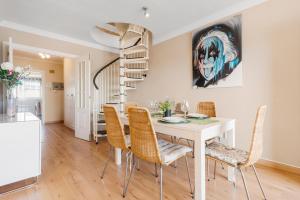 Penthouse with seaview by Costarentals - Ref 08