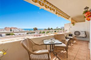 Penthouse with seaview by Costarentals - Ref 08
