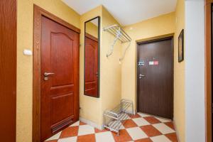 Metro Wierzbno Homely Apartment by BookingHost