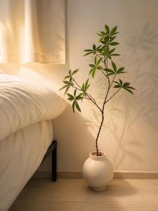6 minutes by subway from central Seoul, 3-room private house, close to Namsan, Myeongdong, Dongdaemun, Apgujeong, and Seongsu