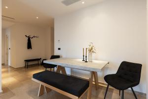 Athenas Studio in Central Glyfada