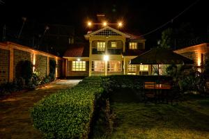 Little Luxury House