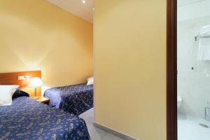 Quadruple Room room in Hotel Oriente