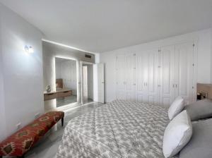 Ático Duplex Marbella Los Naranjos by DolmenGroup