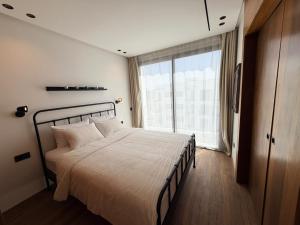 VISTA BLANCA - Tram 1 min away - Free Parking