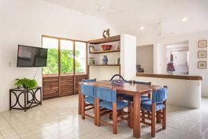 Matuk Beach House I Playacar 1