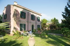 Pension Ai Cipressi Salemi Italien