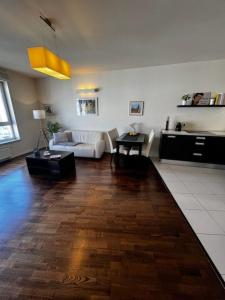 Apartament Woronicza Sky