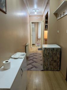 Taksim White Home