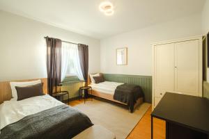 Sweet Stay - Jacuzzi , Sauna , Garden , BBQ